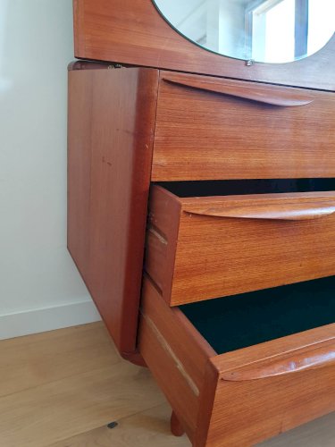 Commode / coiffeuse design scandinave vintage