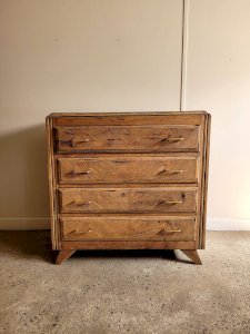 Vintage style chest of drawers with tapered legs