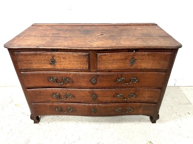 Commode Louis XV en chene massif du XVIII siècle