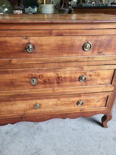 COMMODE LOUIS XVI EN MERISIER 3 TIROIRS DU XVIII ème SIECLE