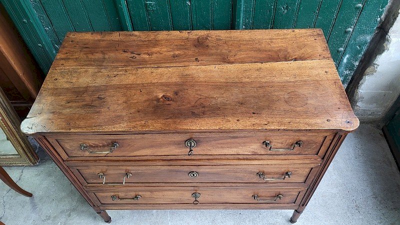 COMMODE LOUIS XVI EN NOYER 3 TIROIRS DU XIX ème SIECLE