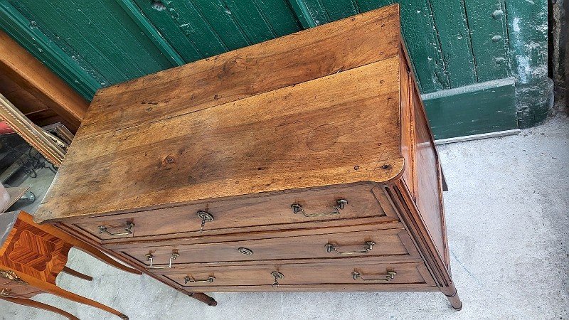 COMMODE LOUIS XVI EN NOYER 3 TIROIRS DU XIX ème SIECLE