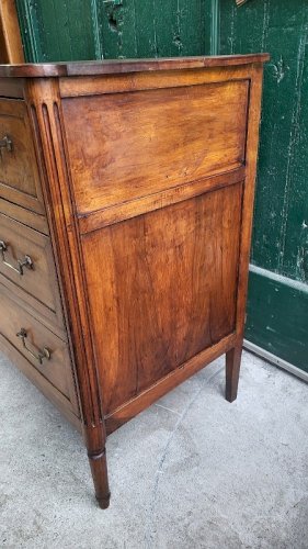 COMMODE LOUIS XVI EN NOYER 3 TIROIRS DU XIX ème SIECLE
