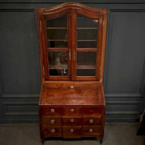 Commode scriban en acajou XVIIIe travail de port nantais L9030