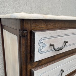 Commode