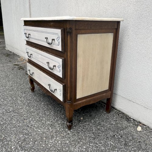 Commode