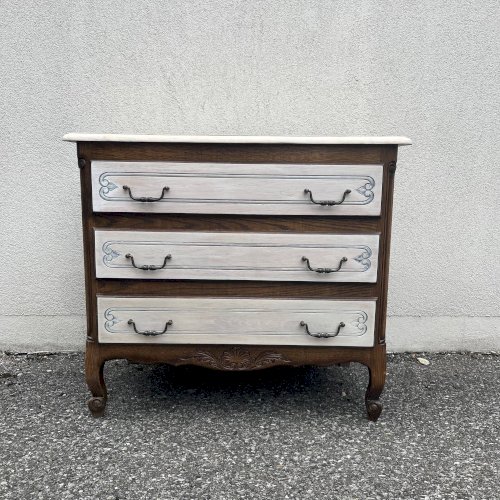 Commode