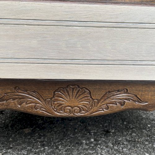 Commode