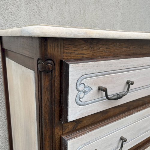 Commode