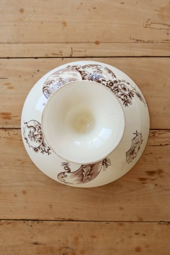Compotier ancien terre de fer ivoire et sépia Clairefontaine décor oriental