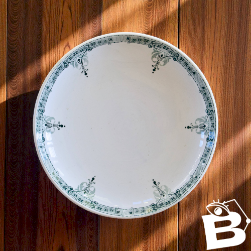 Compotier ancien XIXe terre de fer signé Sarreguemines collection Verdun