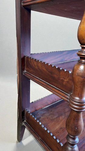 Console / Etagère dapplique en acajou