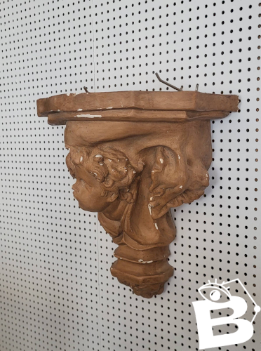 Console murale en plâtre patiné, Art nouveau