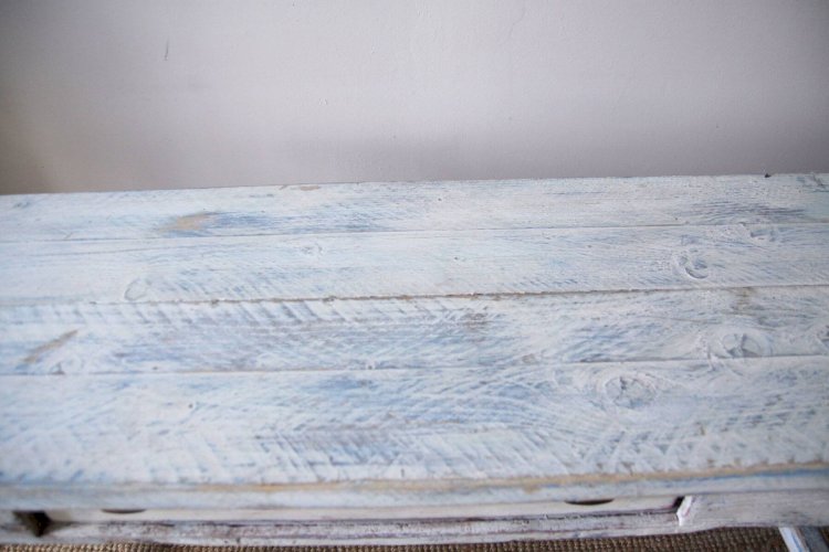 Console / tablette patinée en bois