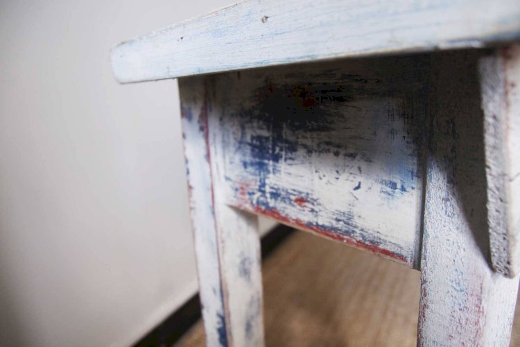 Console / tablette patinée en bois