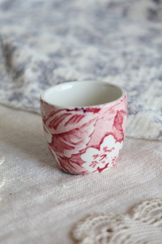 Coquetier ancien faïence anglaise Burleigh Victorian Chintz rouge