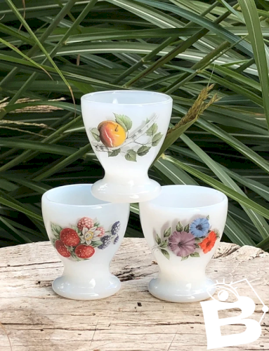 Coquetiers vintage Arcopal