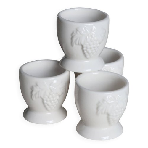 Coquetiers vintage porcelaine blanche barbotine motif fruit