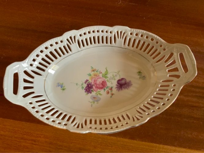 Corbeille à fruit en porcelaine ancienne