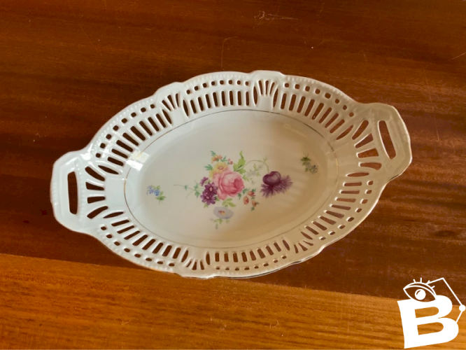 Corbeille à fruit en porcelaine ancienne