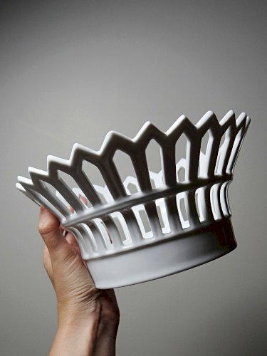 Corbeille coupe à fruits en porcelaine ajourée blanche fine vintage