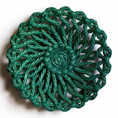 Corbeille en céramique tressée signée Vallauris