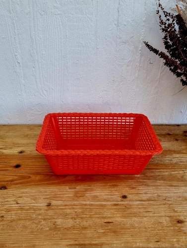 Corbeille en plastique orange vintage