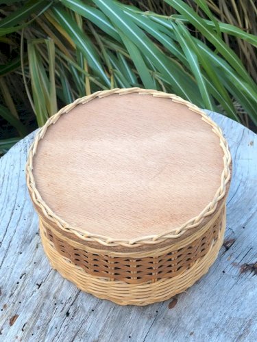 Corbeille/panier  vintage en osier