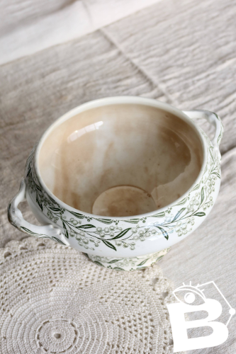 Corps de soupière ancien terre de fer Saint-Amand et Hamage Nord – Modèle M