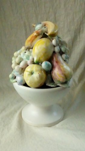 COUPE A FRUIT EN CERAMIQUE TROMPE ŒIL NATURE MORTE LUCIEN NEUQUELMAN PARIS*