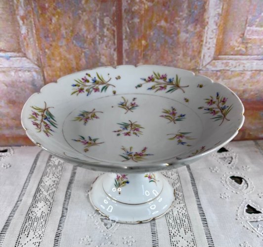 Coupe ancienne en porcelaine française – Rouenart À la Ville de Sèvres – XIXe