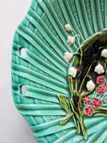 Coupe barbotine verte, Art Déco, SCHRAMBERG: Muguet et Myosotis sur palmier