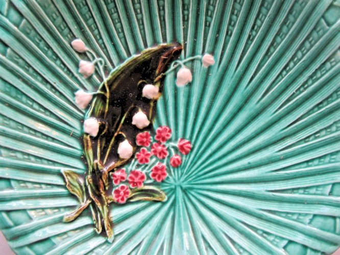 Coupe barbotine verte, Art Déco, SCHRAMBERG: Muguet et Myosotis sur palmier