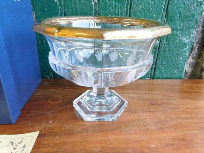 COUPE CENTRE DE TABLE EN CRISTAL ARTISANAT DE LORRAINE