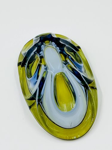 Coupe design en verre de Bohême Chribska