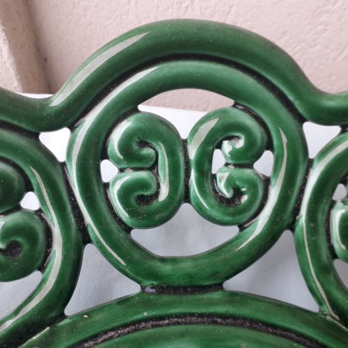 Coupe en céramique verte