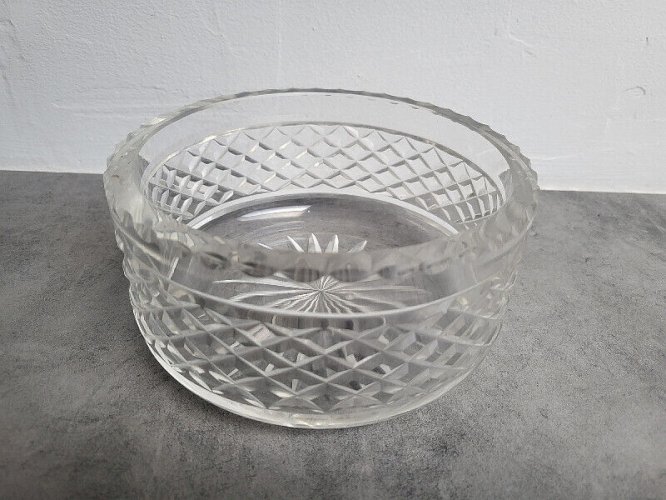 COUPE EN CRISTAL TAILLEE CISELEE N2