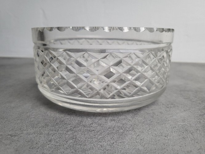 COUPE EN CRISTAL TAILLEE CISELEE N2