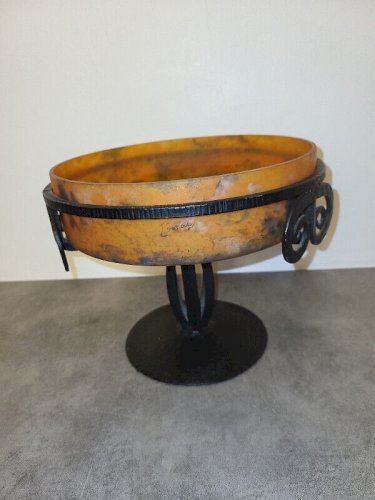 COUPE EN PATE DE VERRE ET FER FORGE SIGNEE LORRAIN