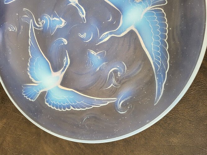 COUPE EN VERRE OPALESCENT CANARDS ET POISSONS N° 29