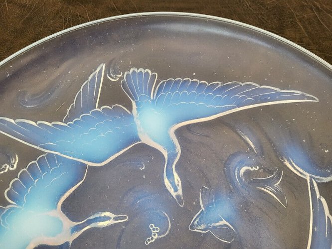 COUPE EN VERRE OPALESCENT CANARDS ET POISSONS N° 29