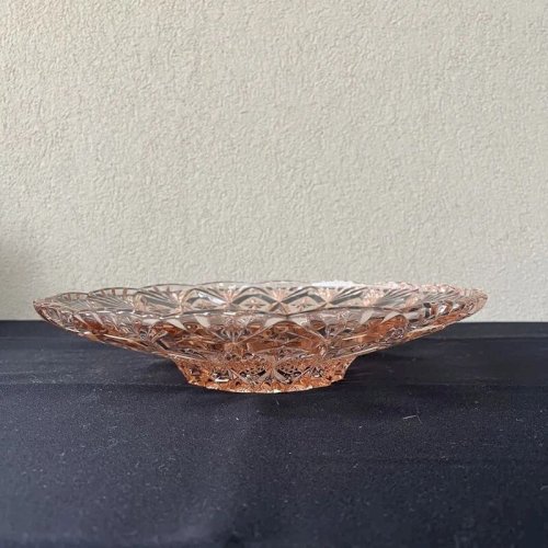 Coupe en verre rosé