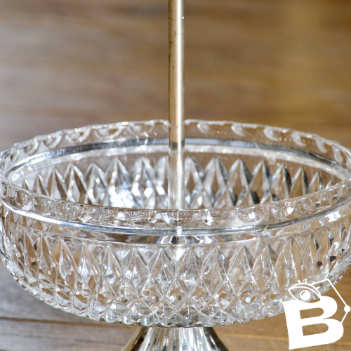 Coupe montée / corbeille de 1950 en cristal et métal argenté