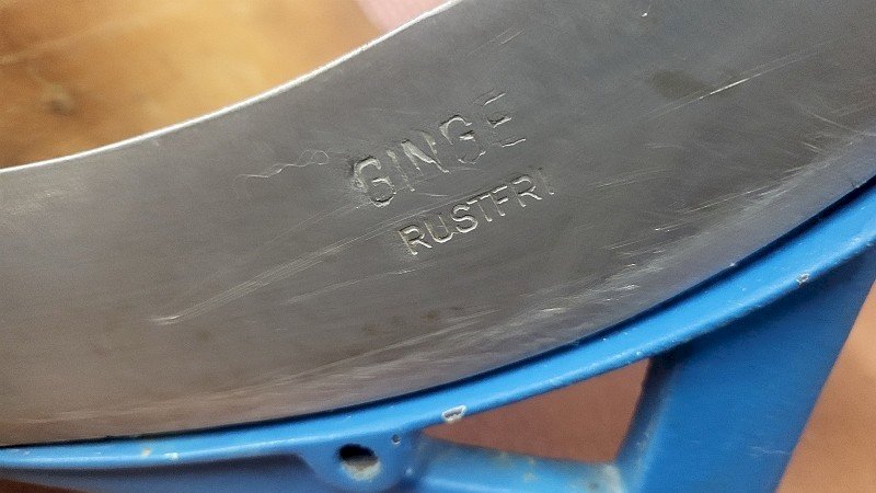 COUPE PAIN TRANCHEUSE A PAIN GINGE RUSTFRI