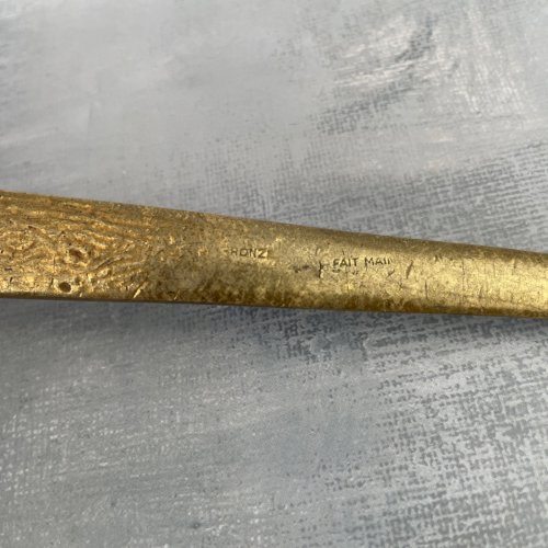 Coupe papier en bronze signé RISCHMANN décor art nouveau feuilles de lierre