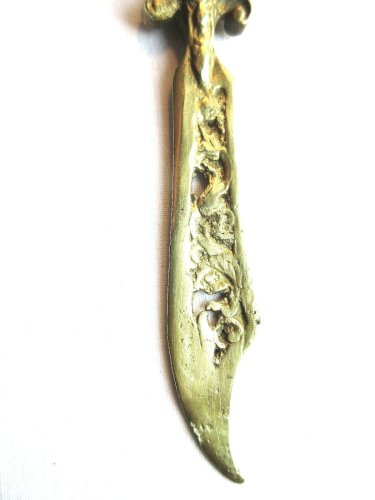 Coupe papier Napoléon III, bronze ajouré et sculpté: Acanthes et Buste de femme