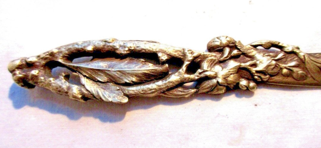 Coupe papier, Ouvre-lettre bronze Napoléon III: Feuilles, Fleurs, Tête d'animal