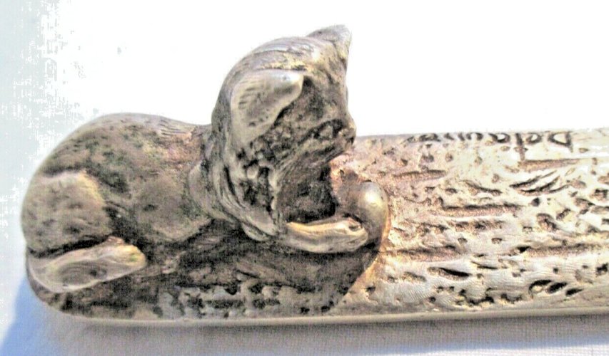 Coupe papier, Ouvre-lettre bronze Napoléon III: Sculpture CHAT signé DELAUME?