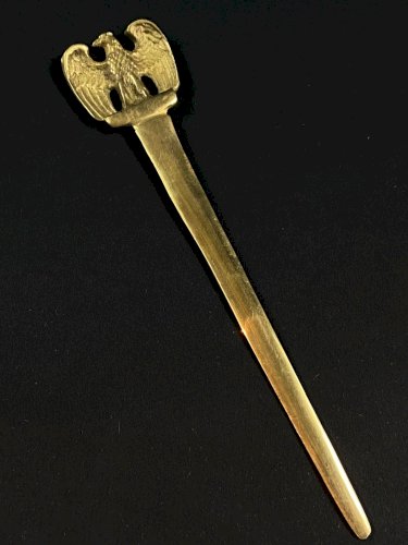 Coupe papier style Empire en bronze doré à décor de l'aigle impérial