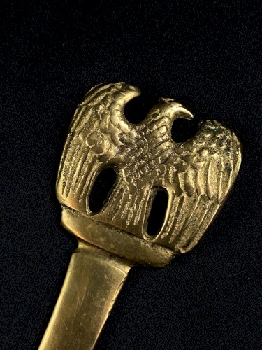 Coupe papier style Empire en bronze doré à décor de l'aigle impérial